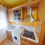 Villa Acogedora Casa En El Pueblo De Gredos Ruralrut A Solo 1 Hora De Madrid, Zonas De Bano A Pocos Metros, Reservas Naturales, Casa Completa Con Hidromasaje Y Aire Acondicionado
