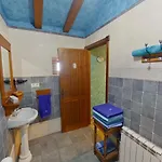 Acogedora Casa En El Pueblo De Gredos Ruralrut A Solo 1 Hora De Madrid, Zonas De Bano A Pocos Metros, Reservas Naturales, Casa Completa Con Hidromasaje Y Aire Acondicionado Эль-Тьембло