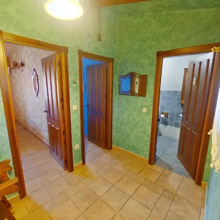 Gredos Ruralrut Cerca Del Castanar De El Tiemblo, Reserva Natural Valle De Iruelas, Acogedor Con Hidromasaje, Chimenea Electrica, Calefaccion, Wifi, Cocina 别墅