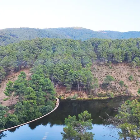 别墅 Gredos Ruralrut Cerca Del Castanar De El Tiemblo, Reserva Natural Valle De Iruelas, Acogedor Con Hidromasaje, Chimenea Electrica, Calefaccion, Wifi, Cocina 埃尔蒂恩夫洛