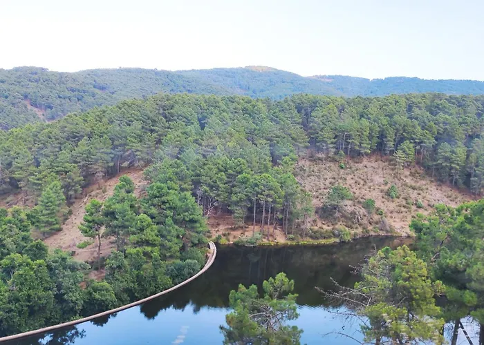 Villa Gredos Ruralrut El Tiemblo Cerca Del Castanar Y La Reserva Natural Valle De Iruelas Y Zonas De Bano Naturales, Aire Acondicionado Cabina De Hidromasaje, Precios Especiales A Partir De 7 Noches El Tiemblo