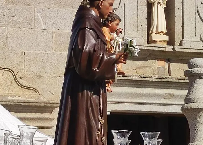 Gredos Ruralrut El Tiemblo, Cerca Del Famoso Castanar, La Reserva Natural Valle De Iruelas Y Zonas De Bano Naturales A Pocos Metros Villa El Tiemblo